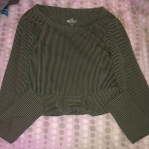 Hollister long sleeve crop too